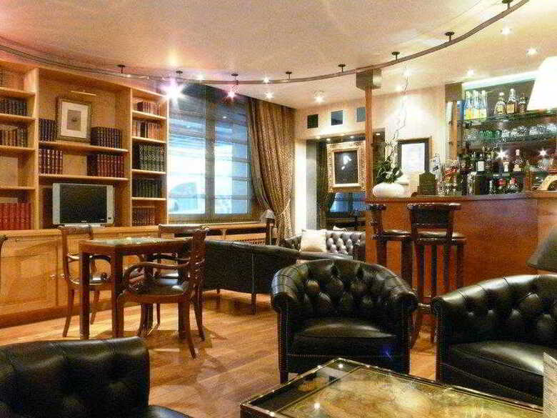 Hotel Victor Hugo