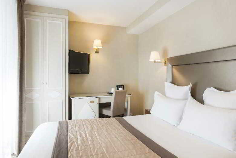 Hotel Acacias �toile