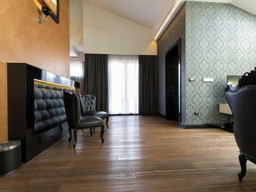 Nova City Hotel Signature Collection