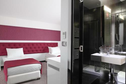 Nova City Hotel Signature Collection