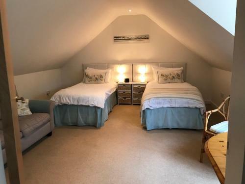 Windrush Apartment