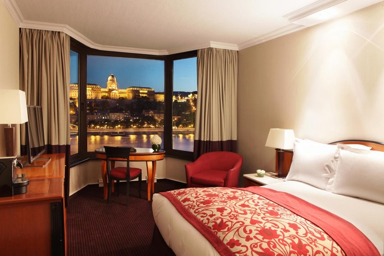 Hotel Sofitel Budapest Chain Bridge