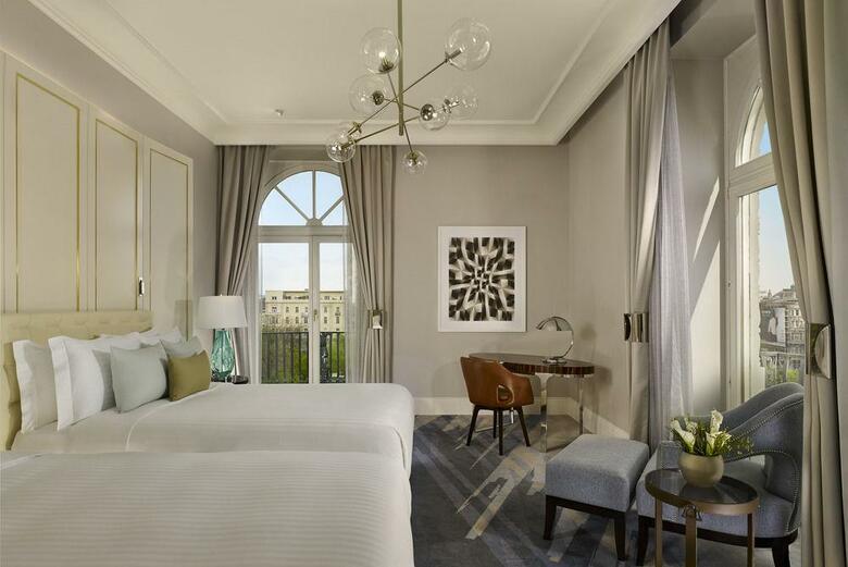Hotel The Ritz-carlton Budapest