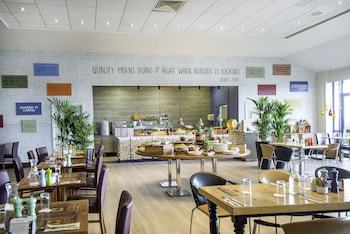 Hotel Radisson Blu Cork Airport