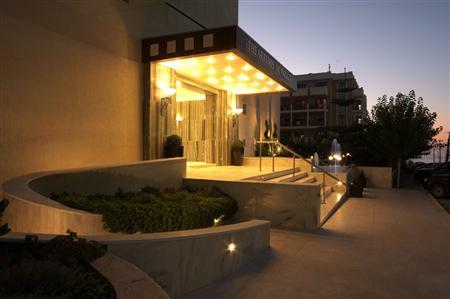Hotel Theartemis Palace