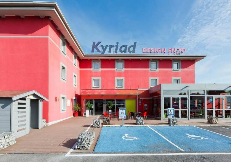 Hotel Kyriad Design Enzo Reims Tinqueux