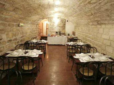 121 Paris Hotel
