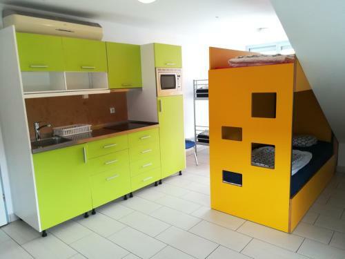 Simbol Hostel