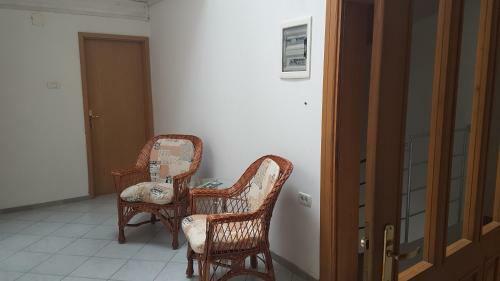 Hostal Rooms Zagon