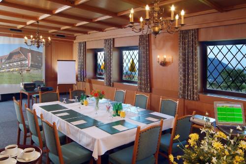 Hotel Sch�ne Aussicht
