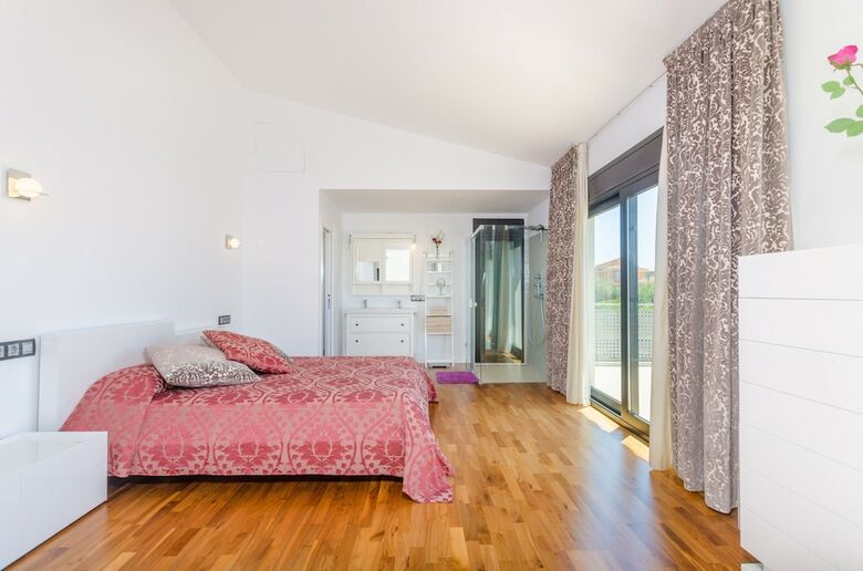 La Primera Villa
