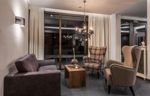 Hostal Hotel Eden Am Reschensee