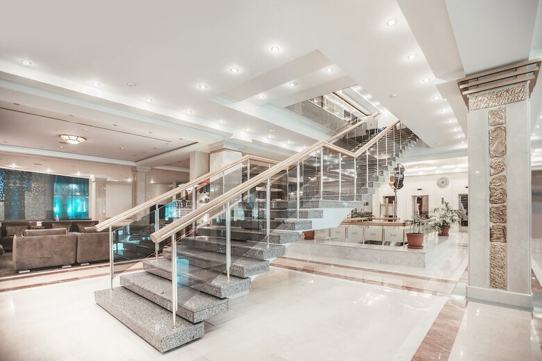 Don Plaza Congress Hotel
