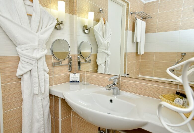 Don Plaza Congress Hotel
