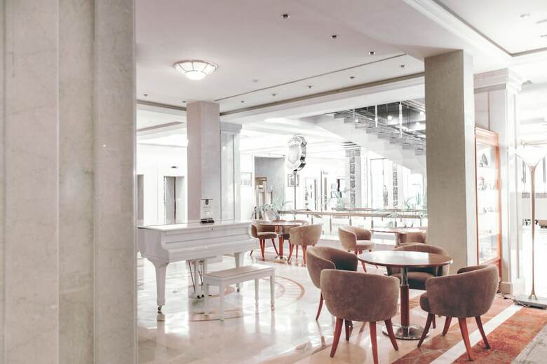 Don Plaza Congress Hotel