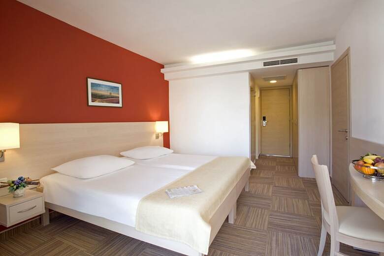 Valamar Crystal Hotel