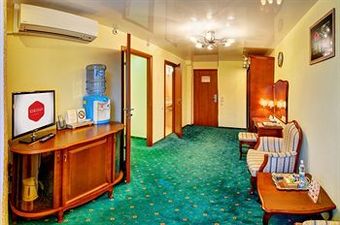 Yuzhniy Hotel