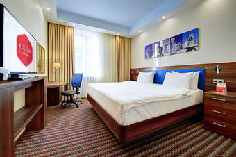 Yuzhniy Hotel