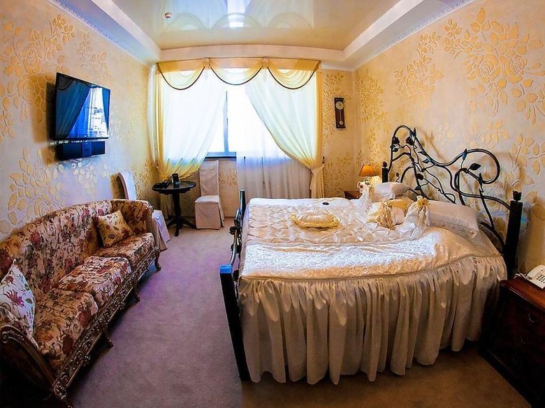 Plaza Hotel