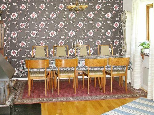 Five-bedroom Holiday Home In Mellerud