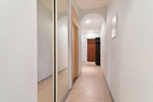 Apartment On Malysheva 1