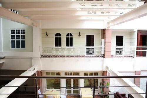 De Paris Hotel