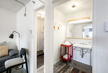 Hotel Corktown Inn