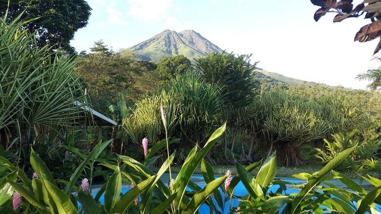 Loma Real Hotel & Hotsprings