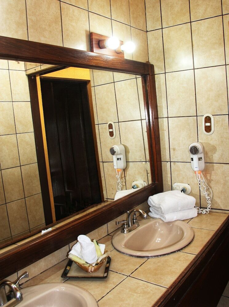 Hotel Arenal Lodge