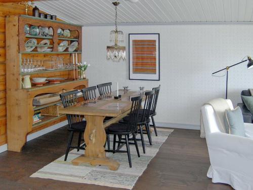 Two-bedroom Holiday Home In S�rsj�n
