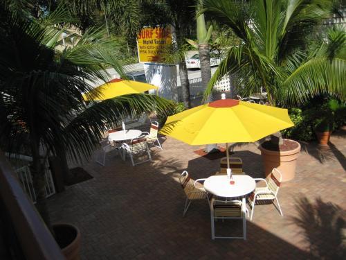 Hotel Surf Side Resort