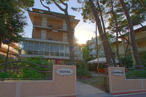 Hotel Deborah