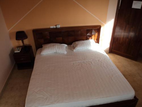 Nhyira Hotel
