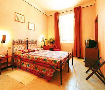 Hotel Italia