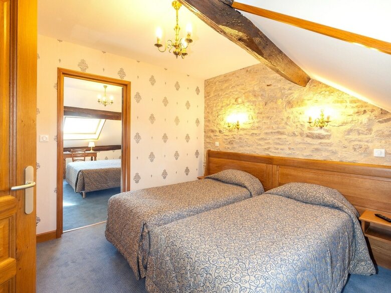 Hotel De La Cloche
