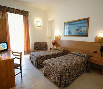 Hotel Eden