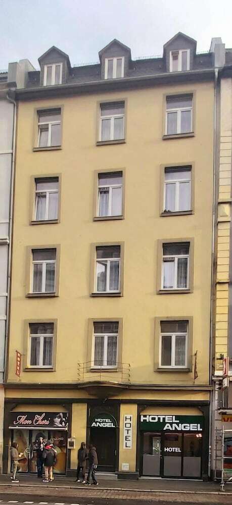 Angel Hotel