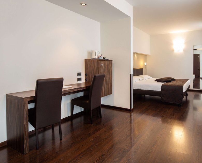 Hotel Biri
