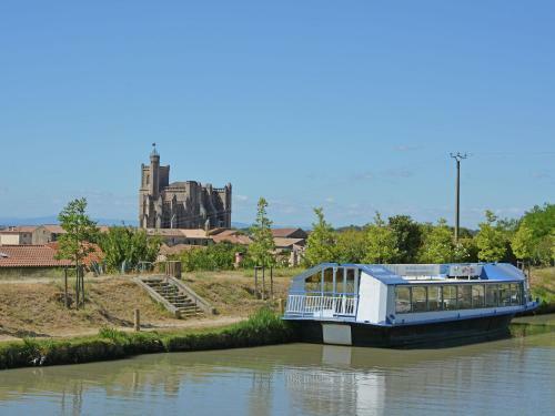 Villa - C�bazan