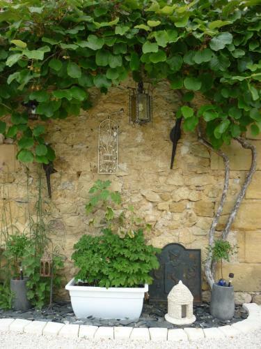 Hostal Residence Beausejour