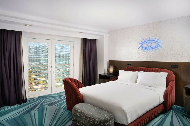 Virgin Hotels Las Vegas, Curio Collection By Hilton