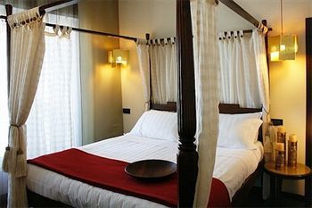 Hotel K2