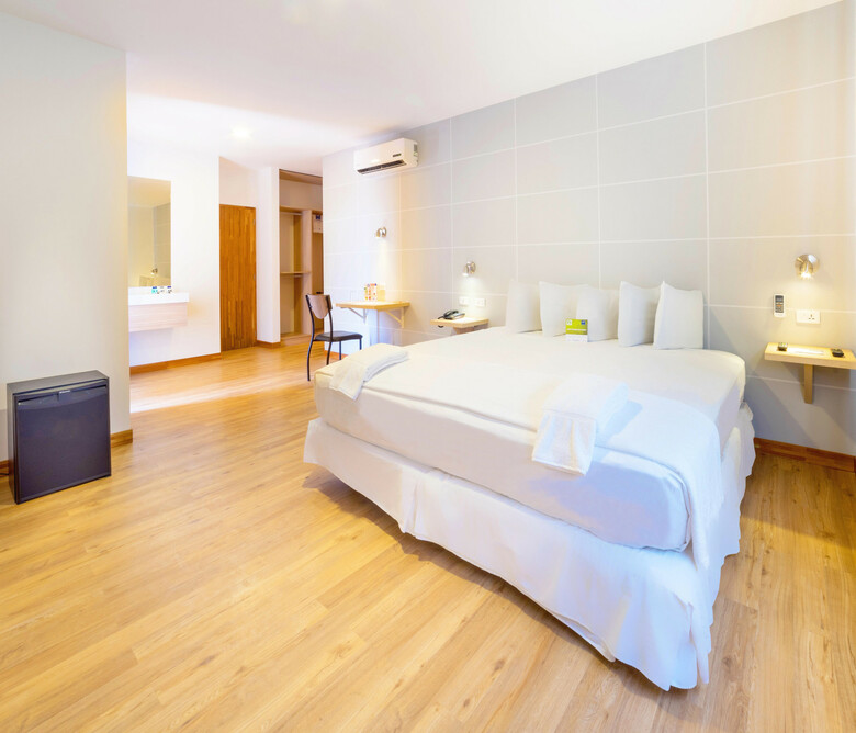 Hotel Lp Equipetrol