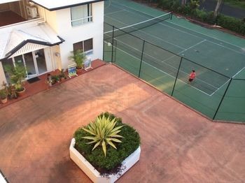 Hotel Golden Sands Beachfront Resort