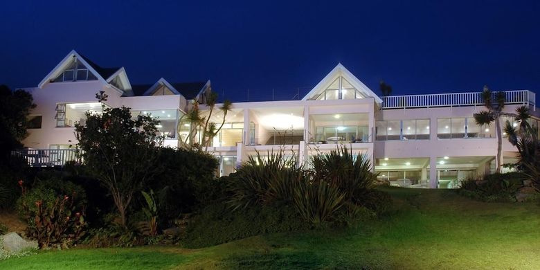 Hostal The Pink Lodge On The Beach