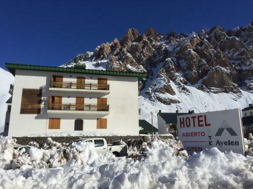 Ayelen Hotel De Montana