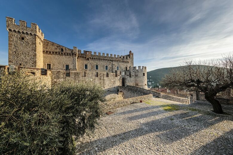 Castello Orsini Hotel