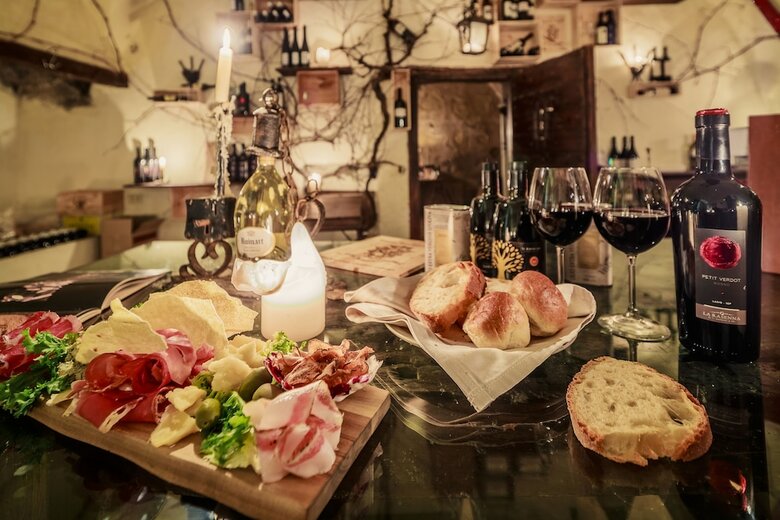 Castello Orsini Hotel