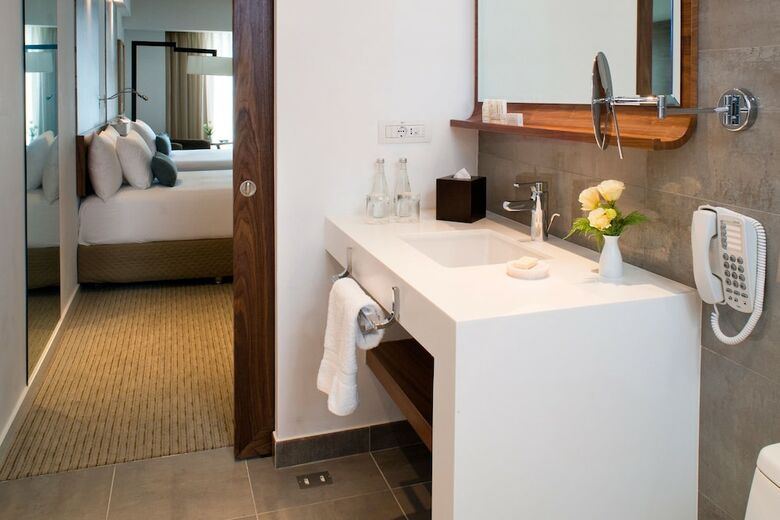 Hotel Courtyard By Marriott Lima Miraflores