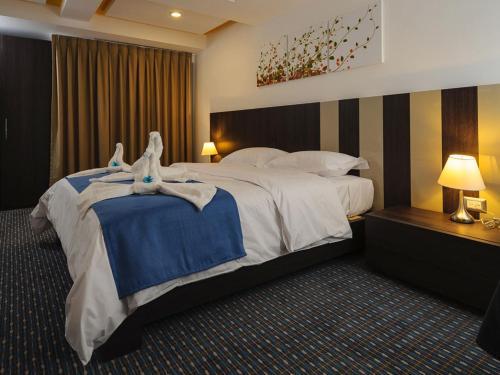 Hotel Alex Caracas